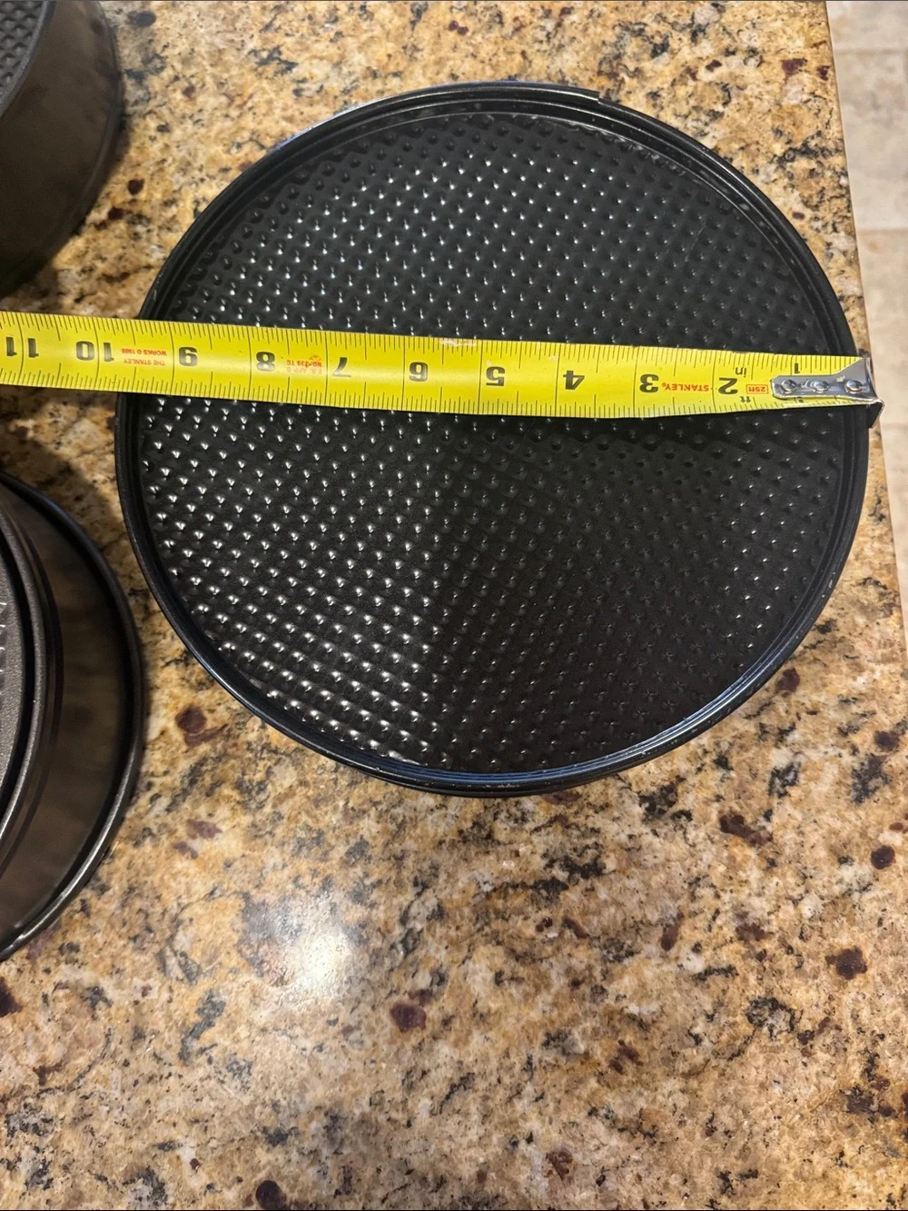 Set of 3 Nonstick Springform Baking Pans - Black